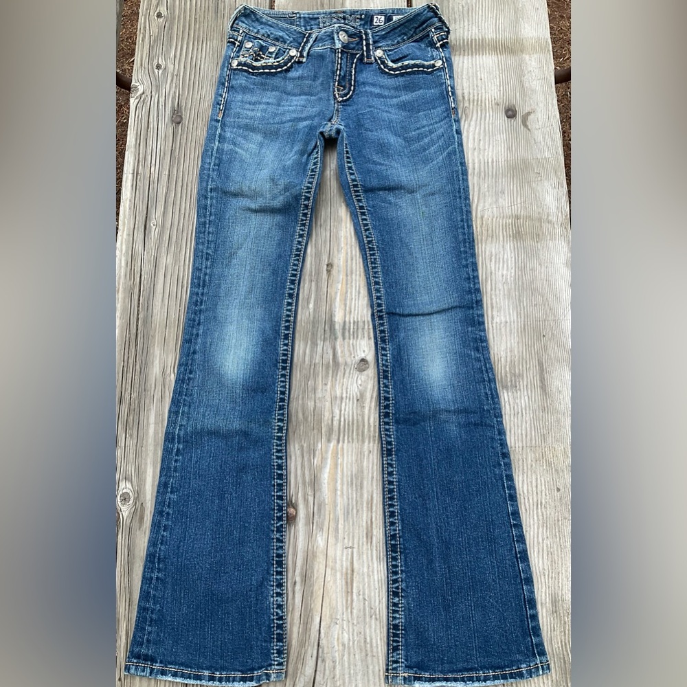 Miss Me Jeans in Excellent Condition! Size 26, Irene Boot Cut